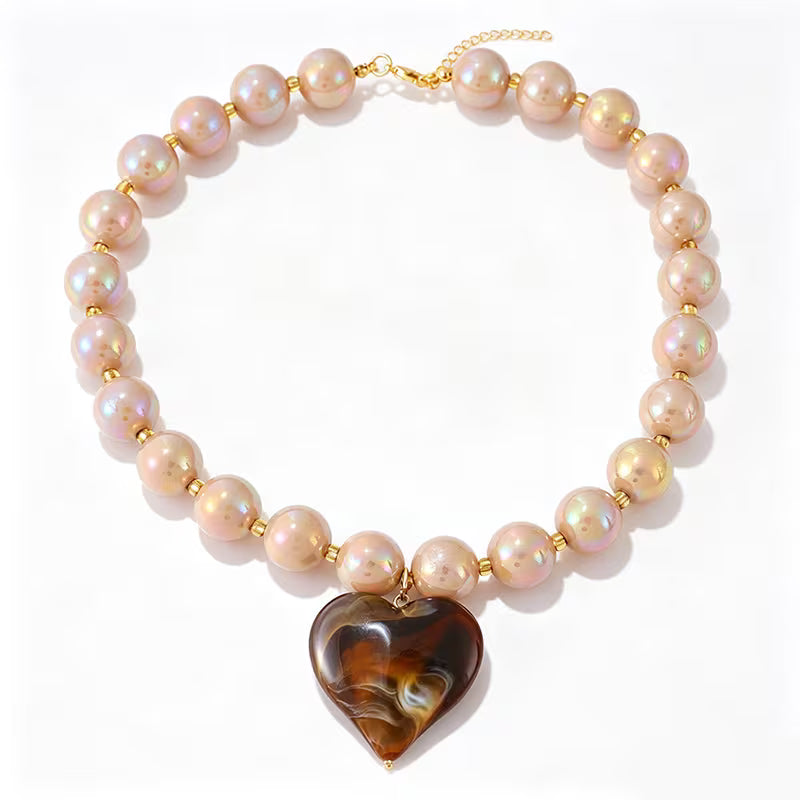 ACRYLIC BEADED HEART NECKLACE - BROWN