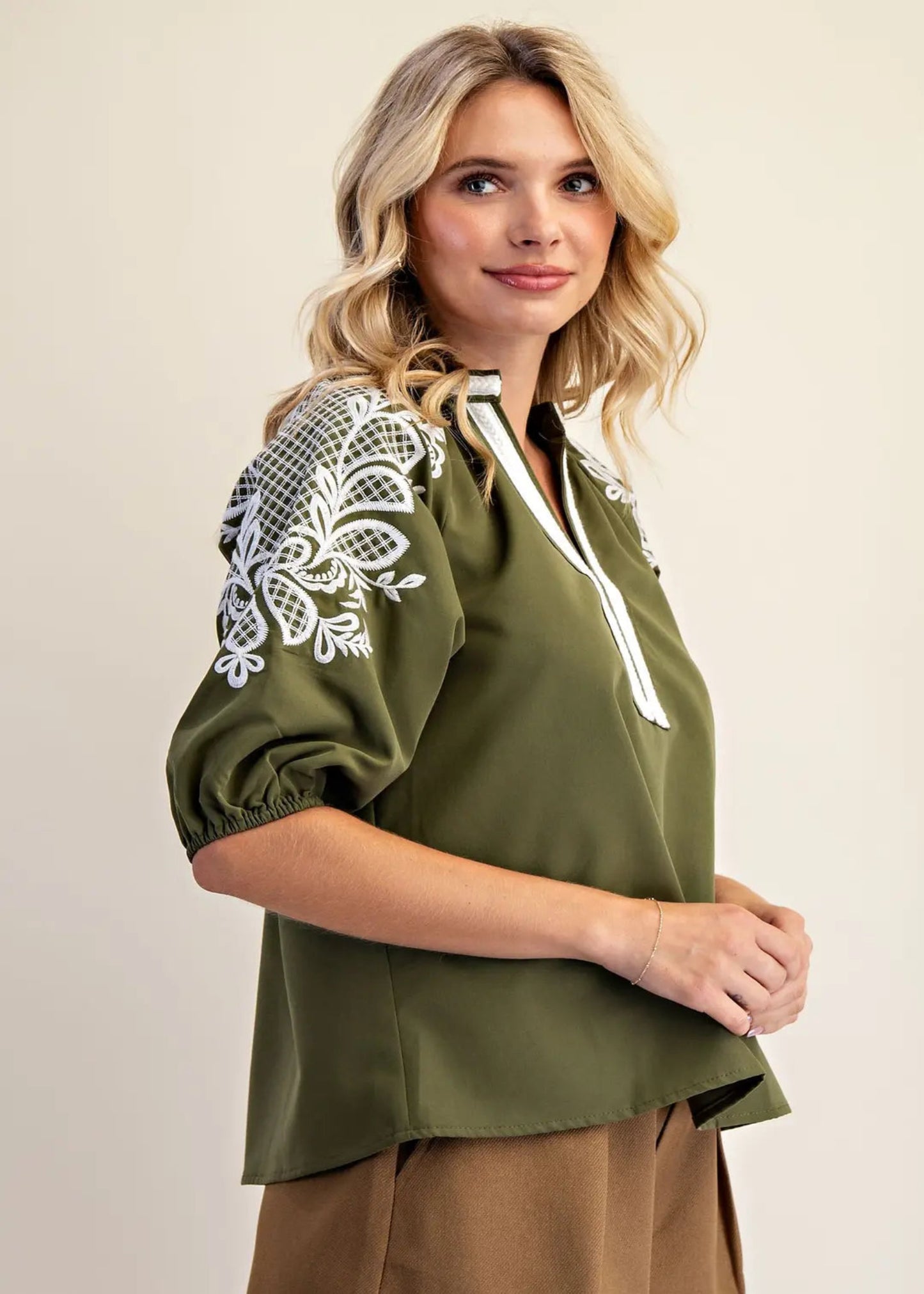 MARI TOP - OLIVE