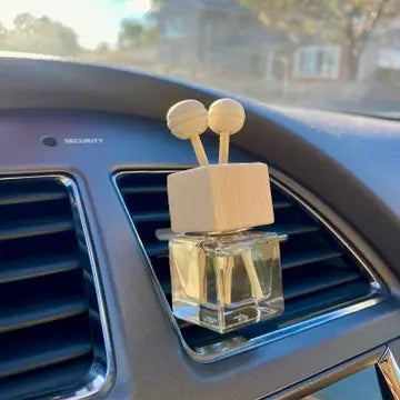 The Perfect Women Vent Car Freshener Diffuser