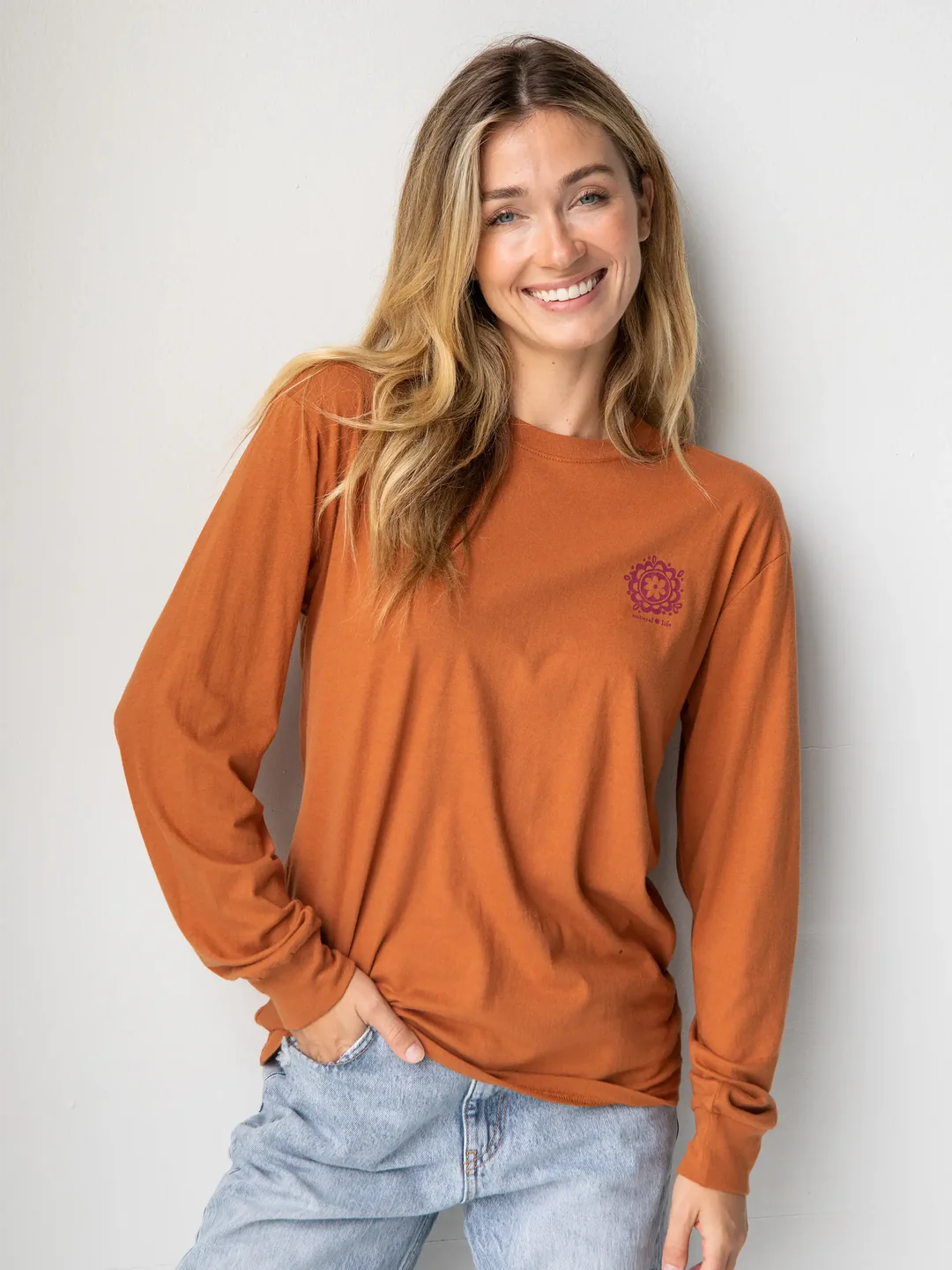 Comfy Tee- Burnt Orange Stay
