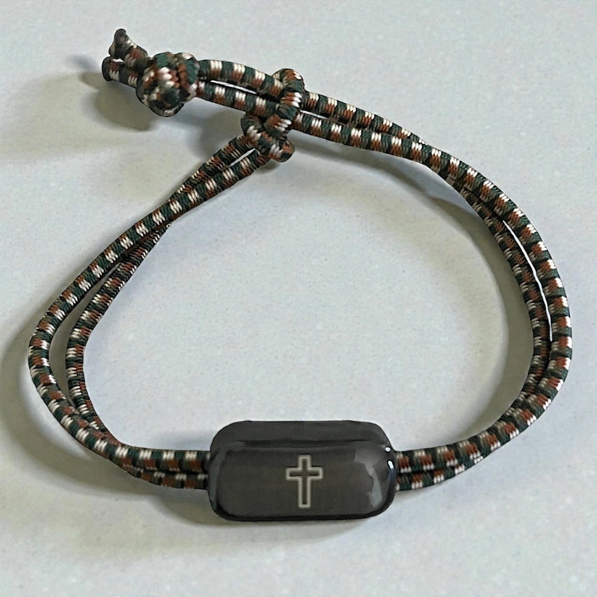 Tap To Pray Survivor Series Tactical Bracelet - Camo green and Cross