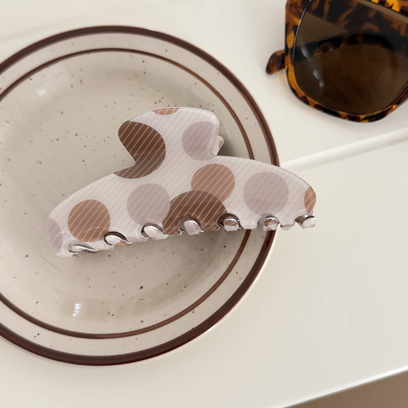 BROWN POLKA DOT HAIR CLIP