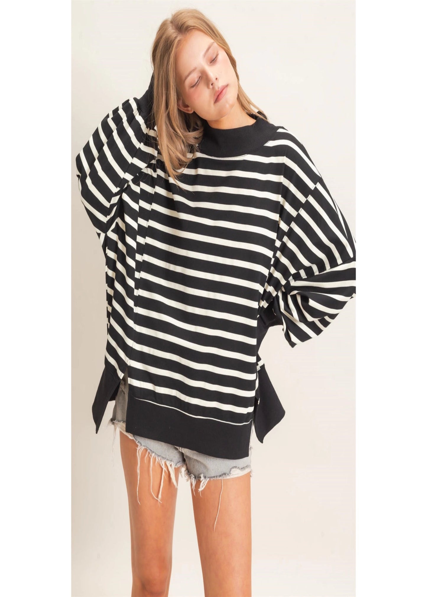 AURIE MOCKNECK - BLACK AND CREAM