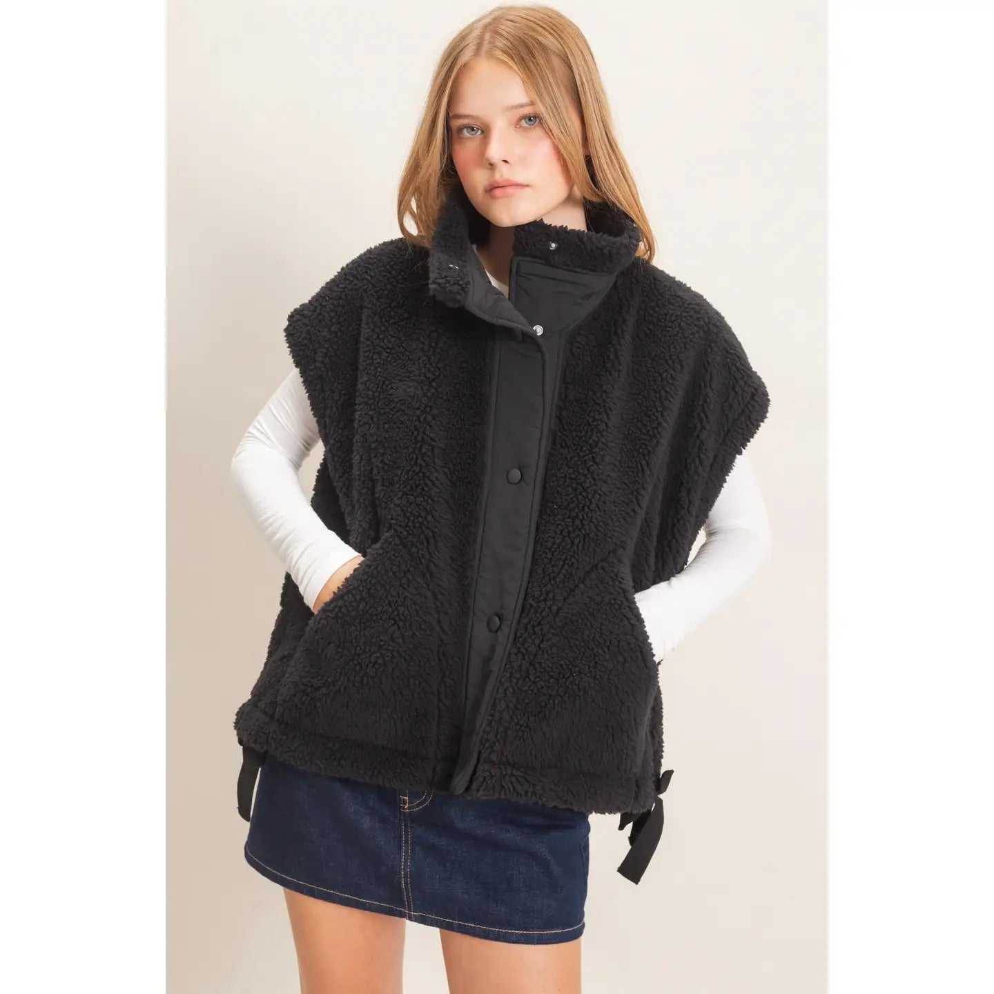 SHERPA VEST - BLACK