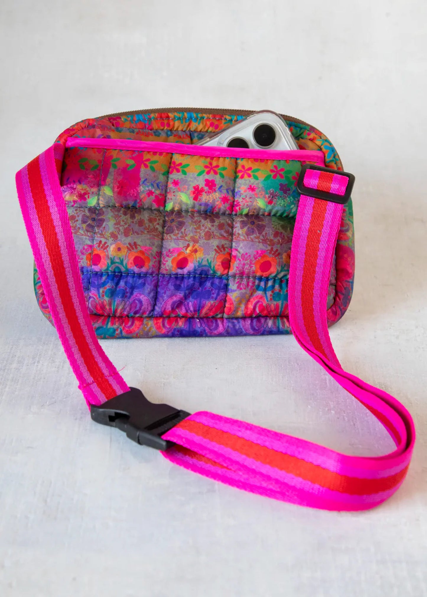EVERYDAY PUFFY FANNY PACK - PURPLE & PINK