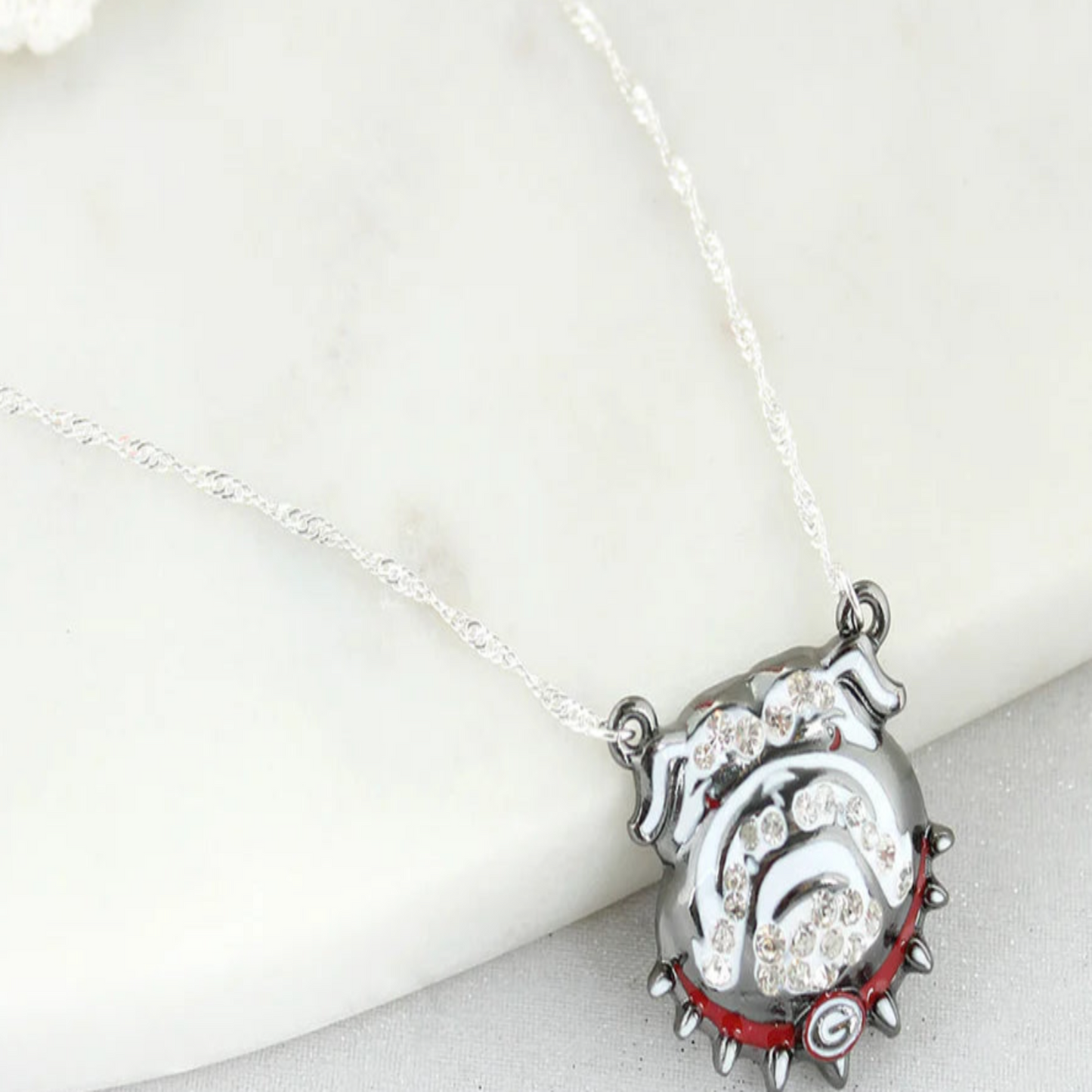 16'' GEORGIA CRYSTAL BULLDOG NECKLACE