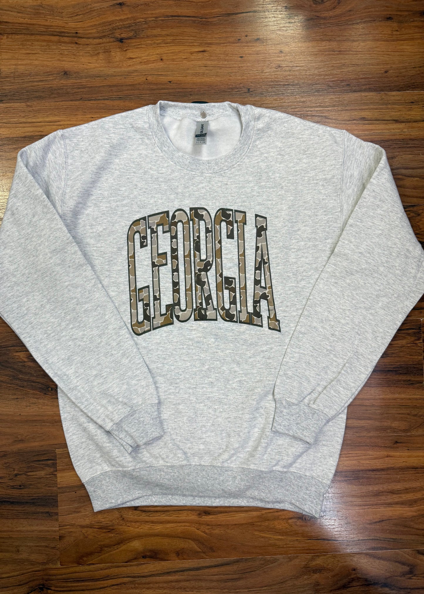 GREY GEORGIA CAMO SWEATSHIRT