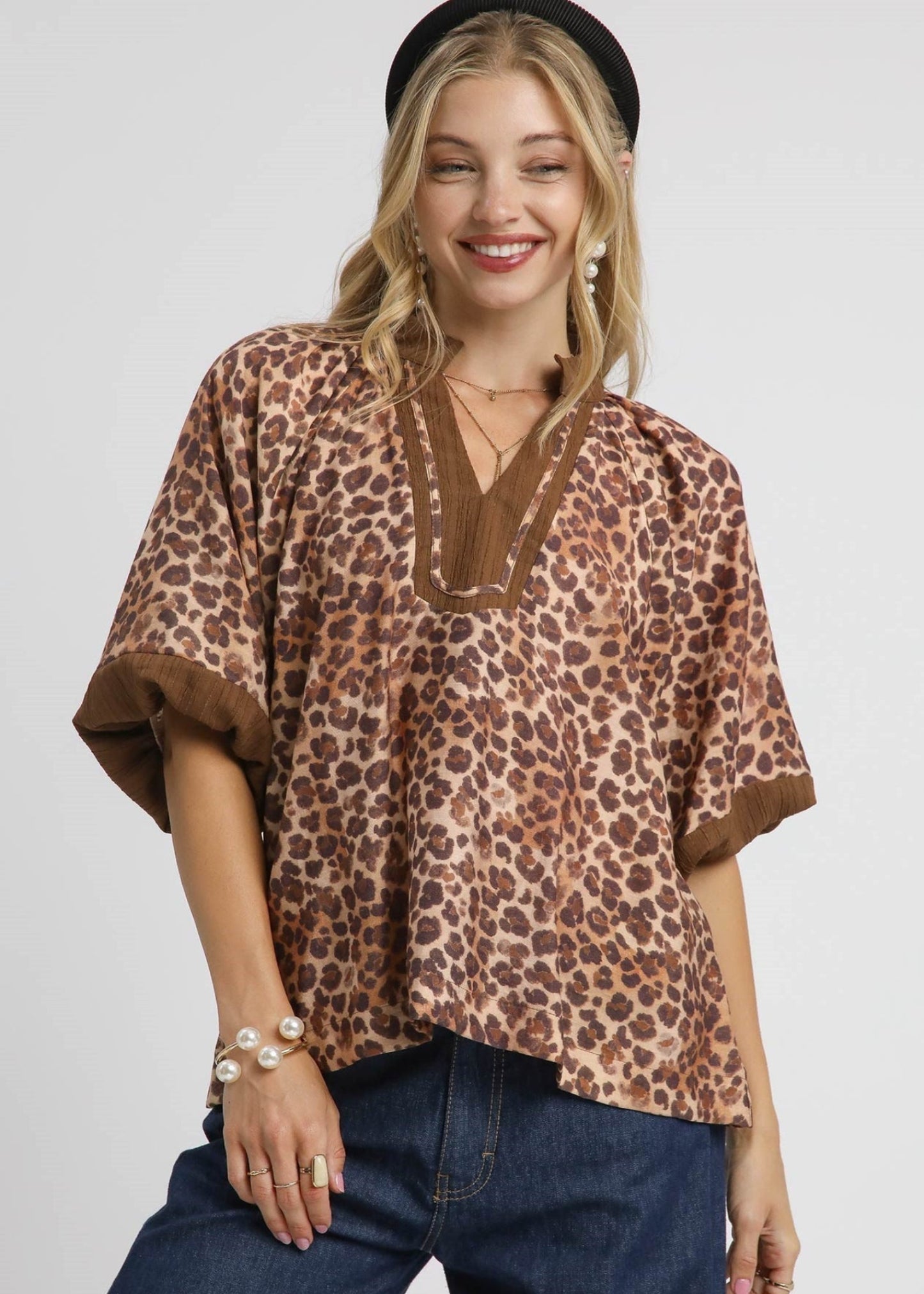 Leopard Print Pleated Sleeve Blouse-grey