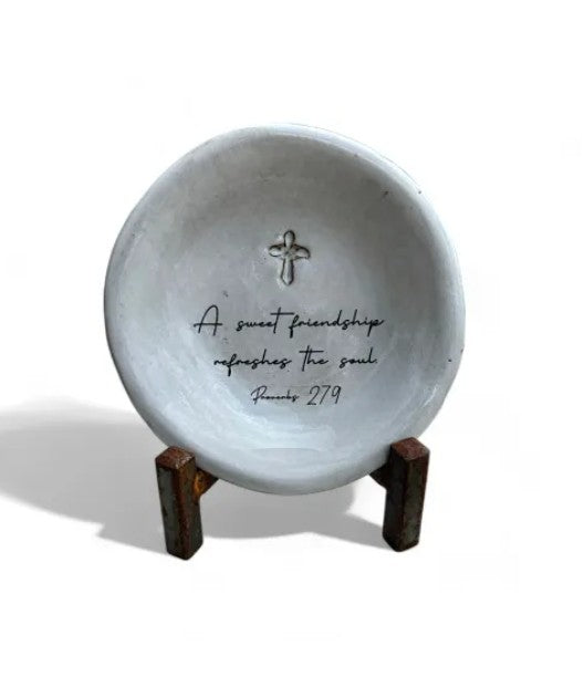 A SWEET FRIENDSHIP-RING DISH