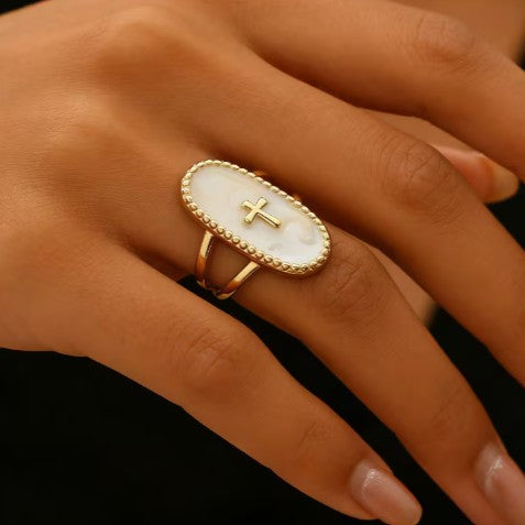 ELEGANT SIMPLE OVAL CROSS RING