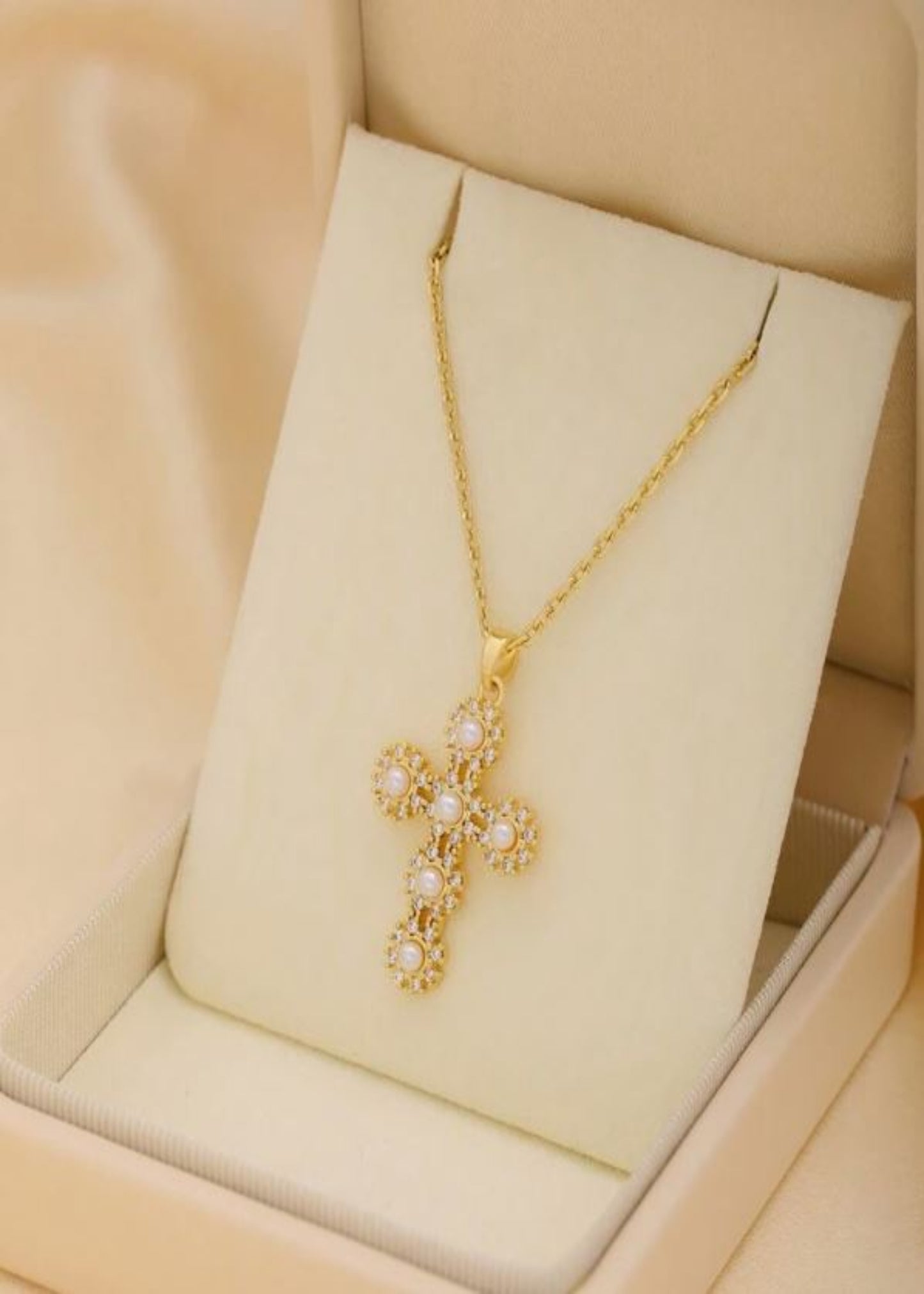 PEARL DECOR STAINLESS STEEL CROSS NECKLACE PENDANT - GOLD