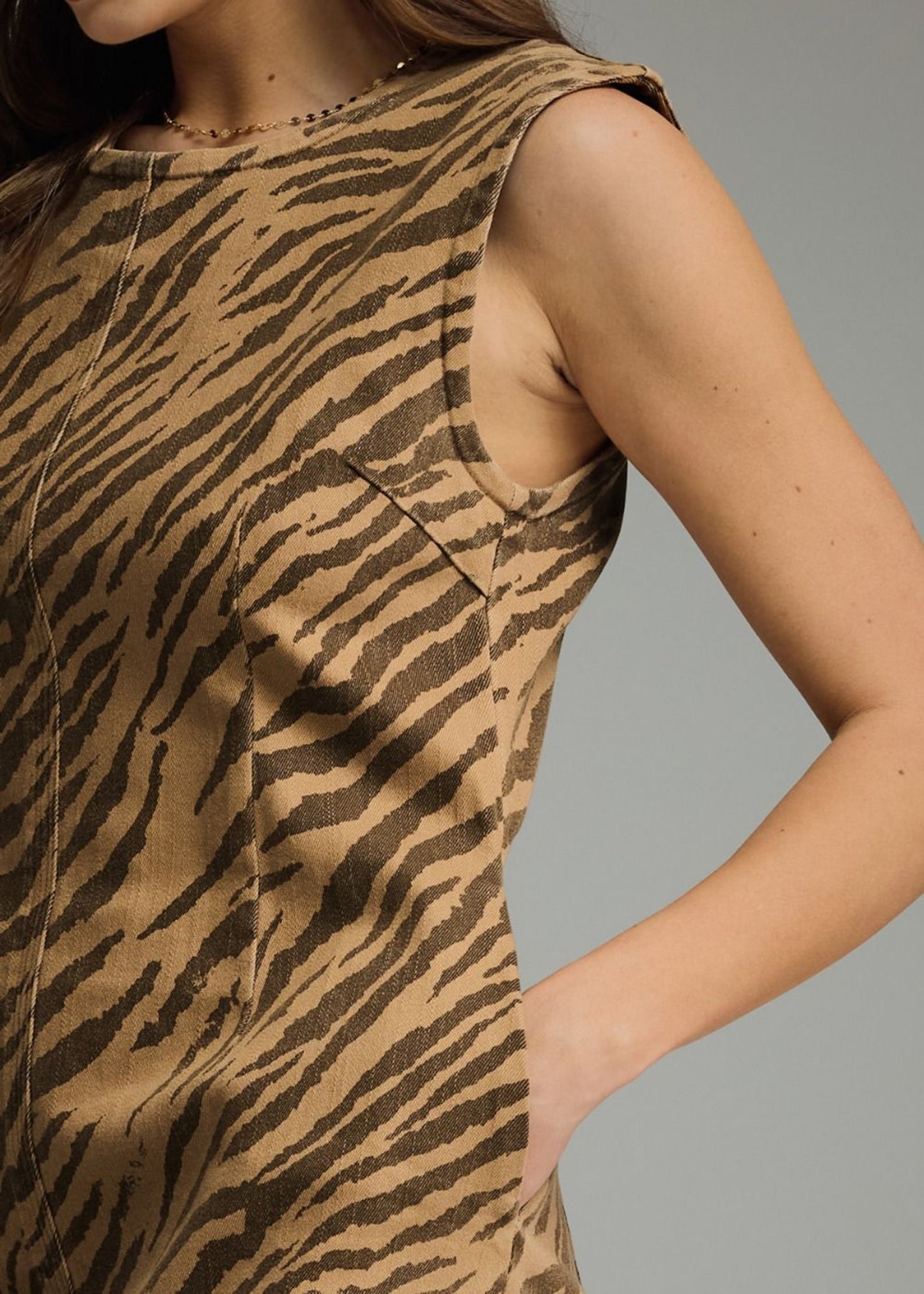 JESSICA DRESS - BROWN