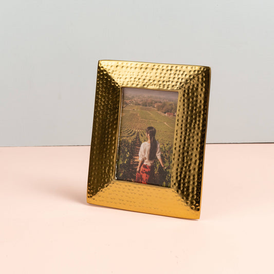 Gilded Hammered Frame 4x6
