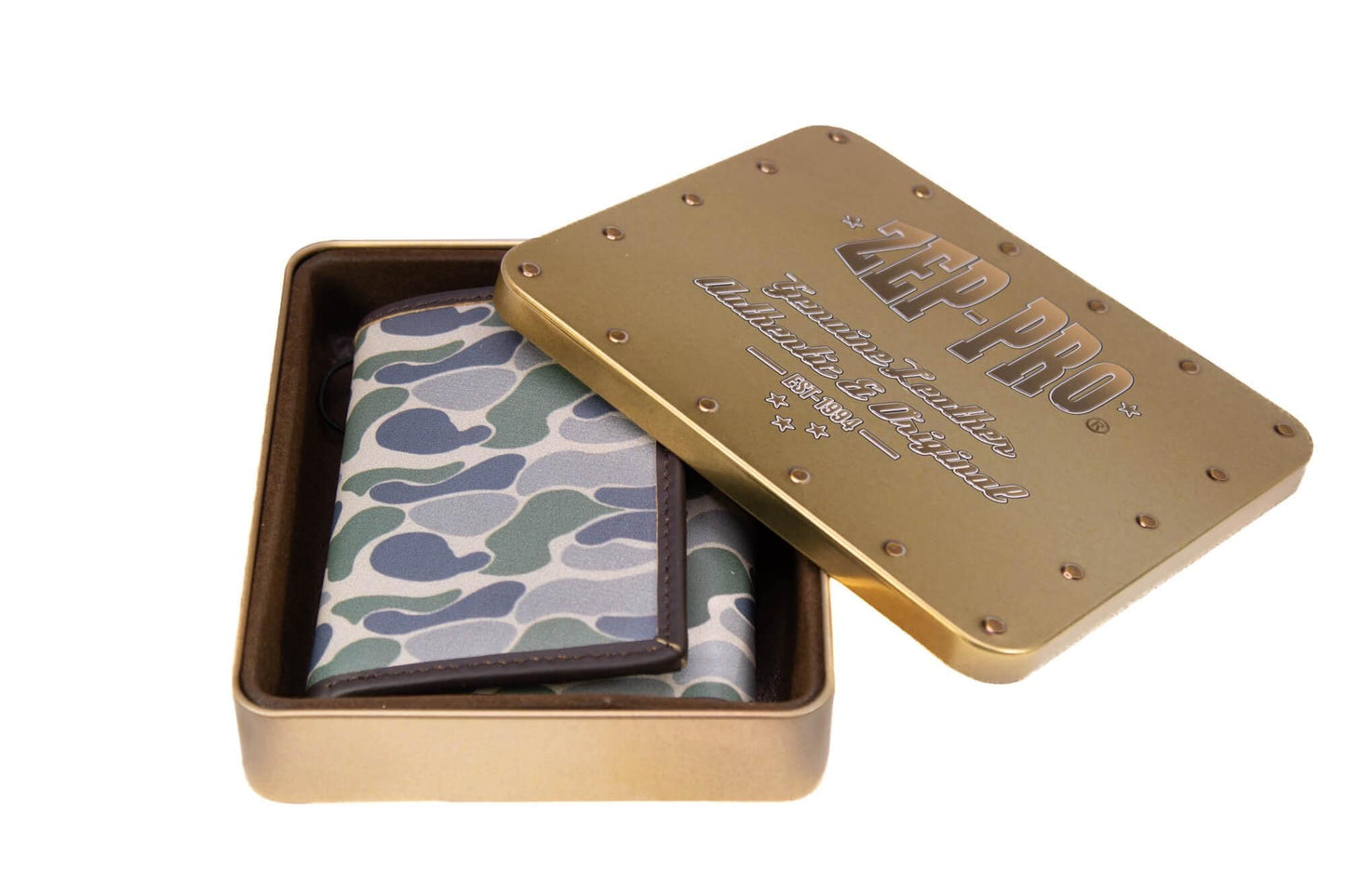 Buck Men's Trifold Old School Camo Leather Wallet.