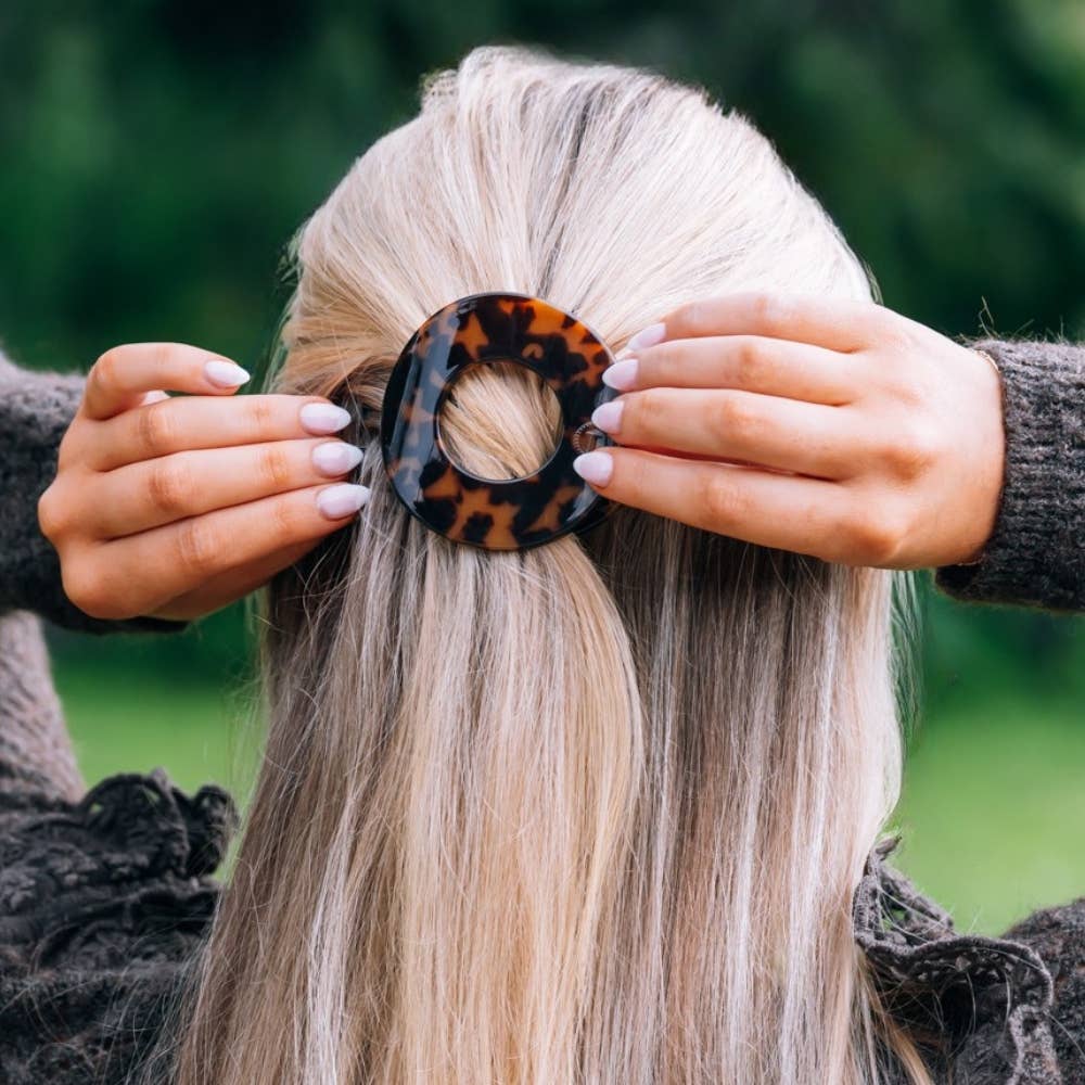 Tortoise | Small | Flat Open Circle Hair Clip