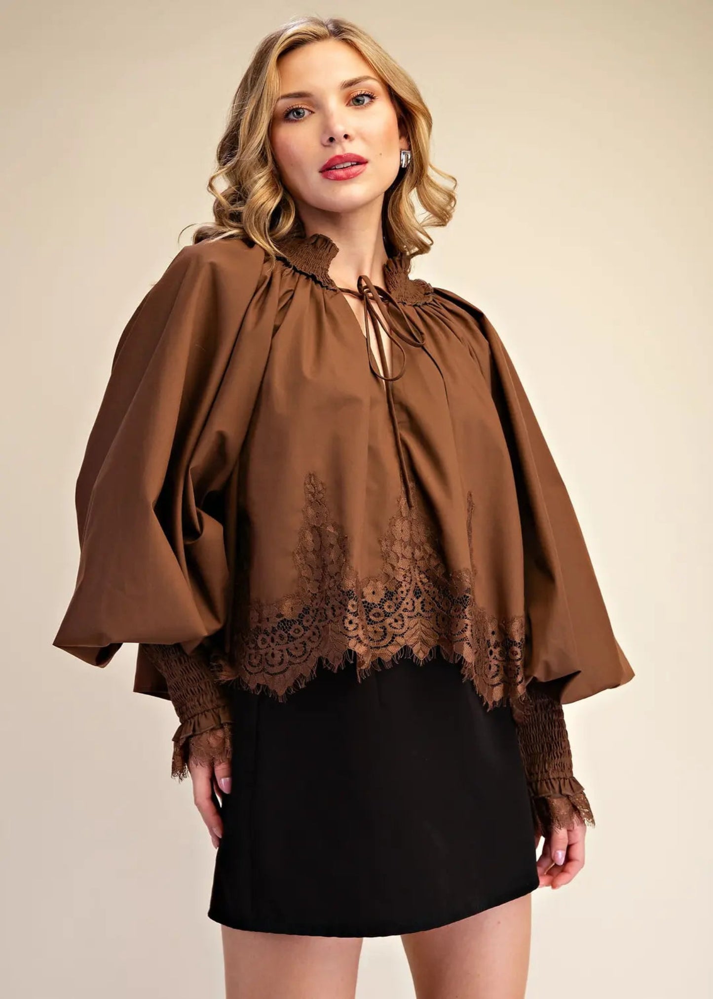 EMREE TOP - BROWN