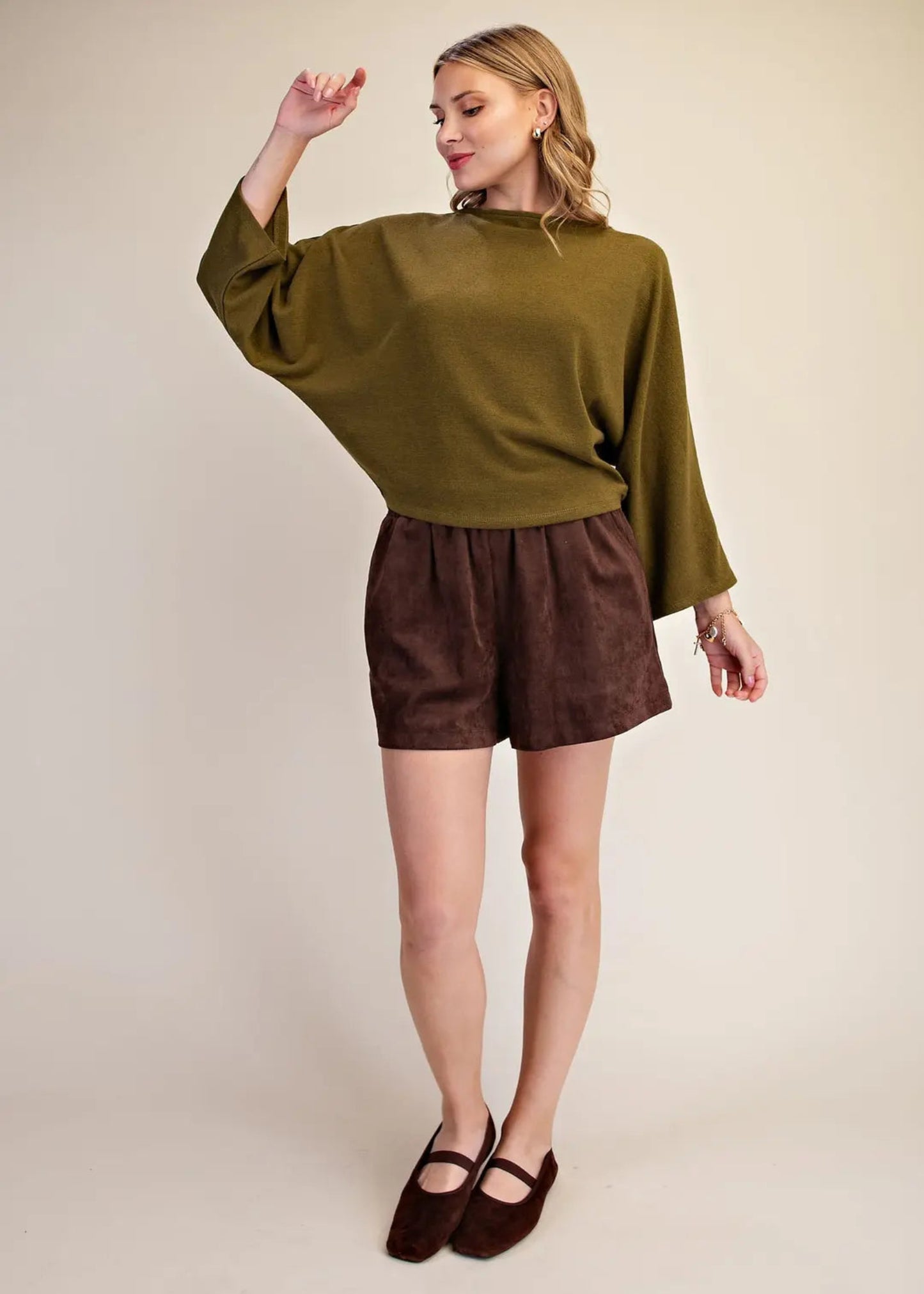 SOPHIA TOP - OLIVE