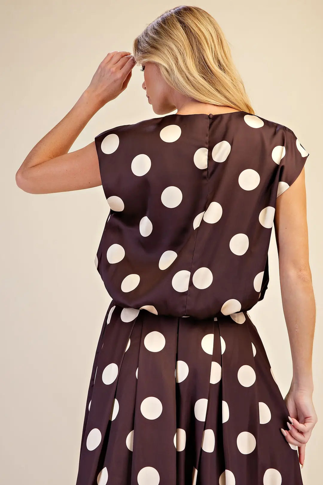 POLKA DOT BUBBLE TOP - BROWN