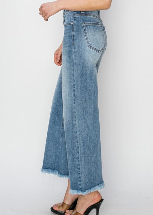 HIGH RISE CROP WIDE LEG FRAY HEM JEANS-MEDIUM WASH