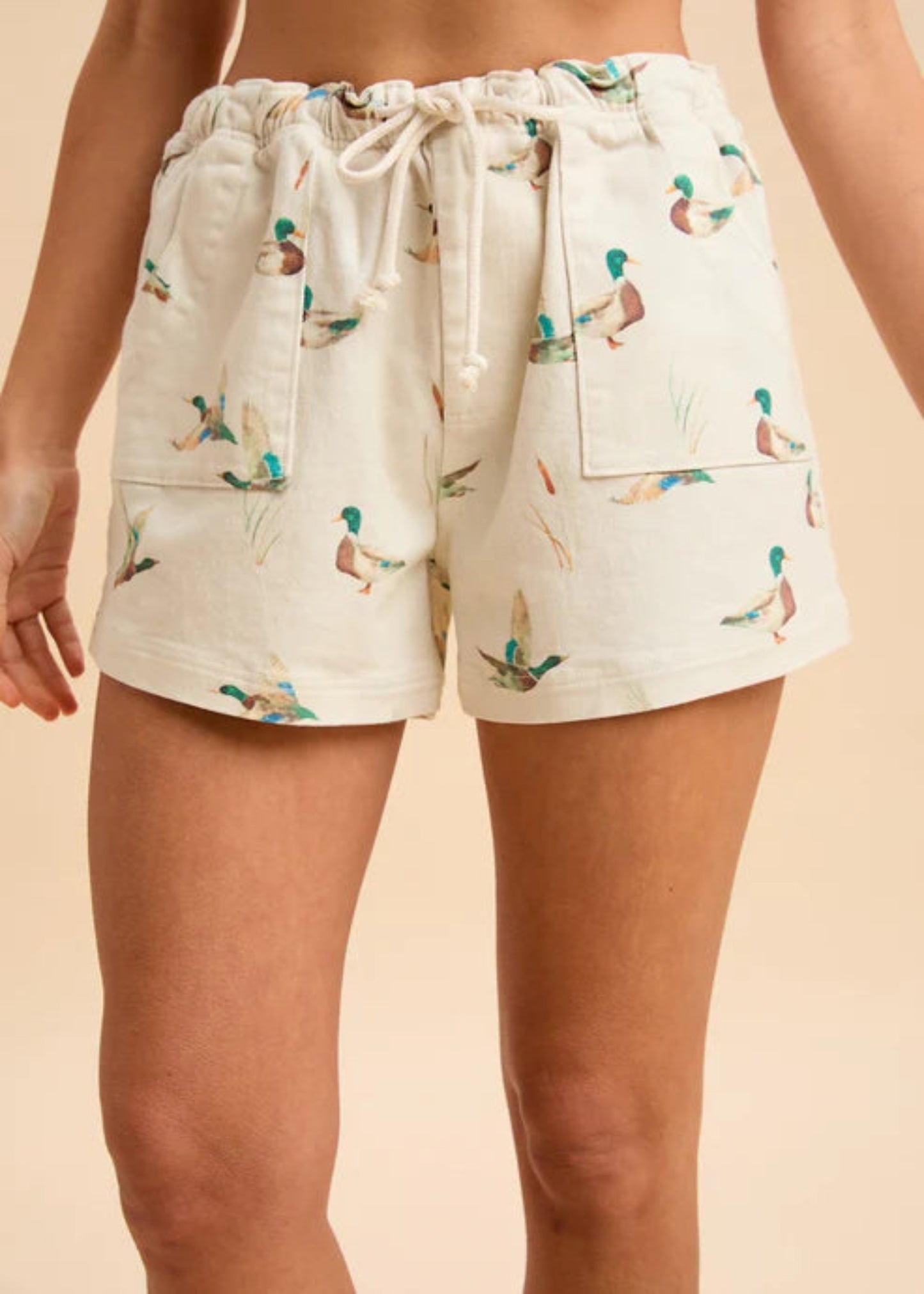 MALLARD DUCK PRINT DRAWSTRING SHORTS