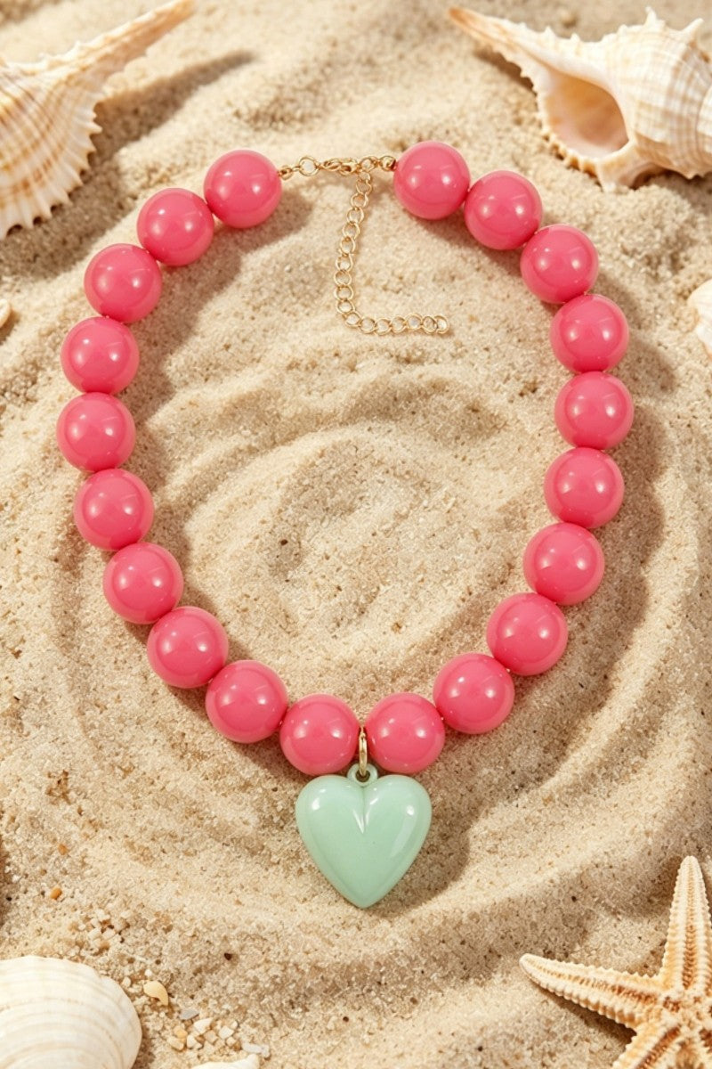 HEART CHARM GEOMETRIC ACRYLIC BEADED NECKLACE - PINK WITH GREEN HEART