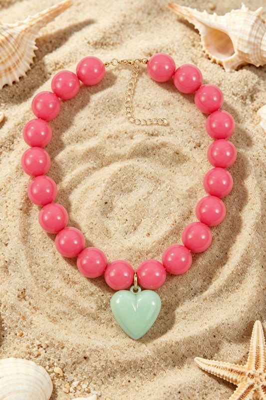HEART CHARM GEOMETRIC ACRYLIC BEADED NECKLACE - PINK WITH GREEN HEART