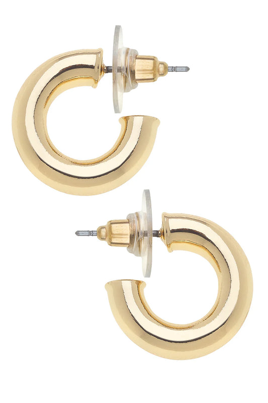 Coraline Hoop Earrings in Shiny Gold