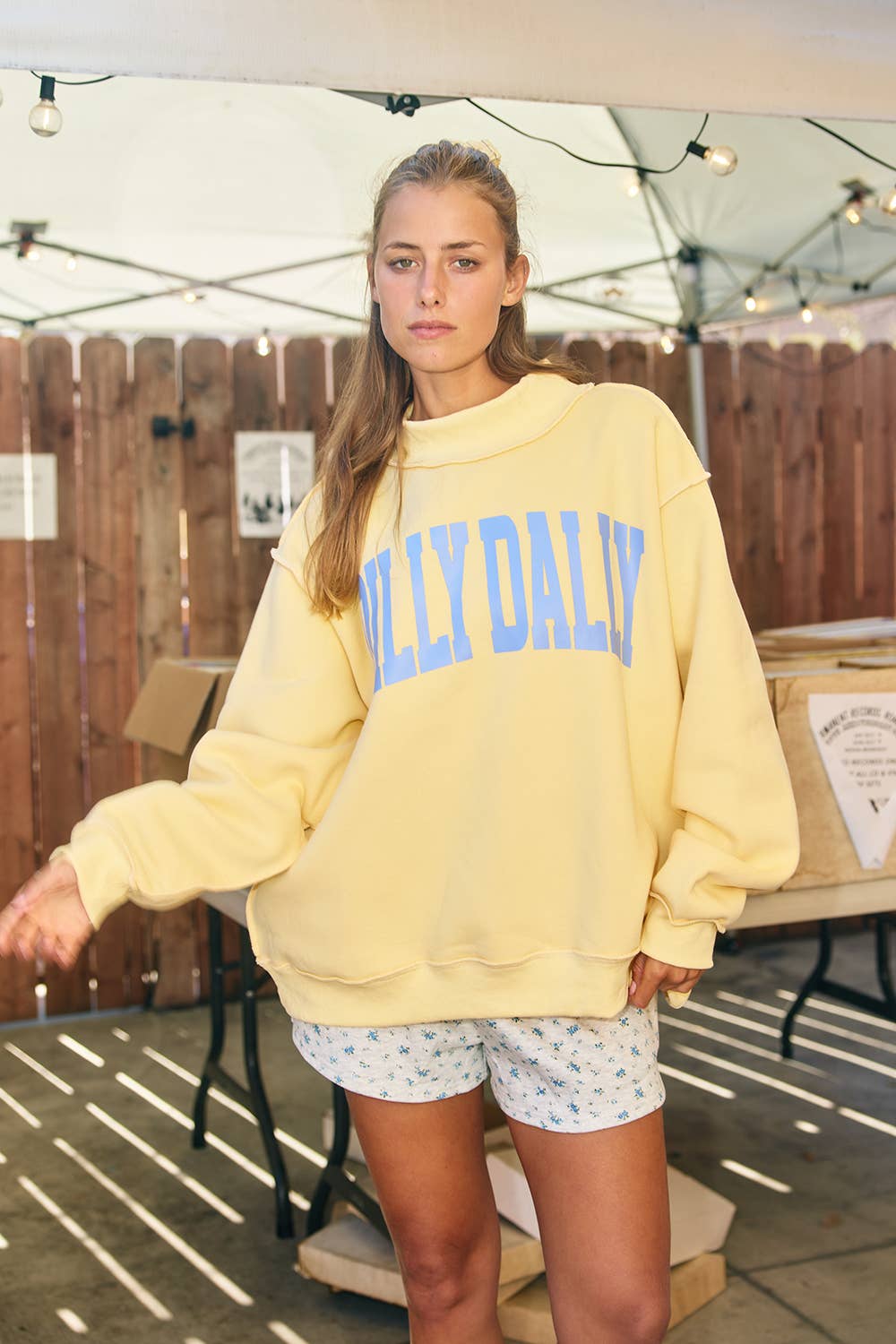 DILLY DALLY MOCKNECK SWEATSHIRT