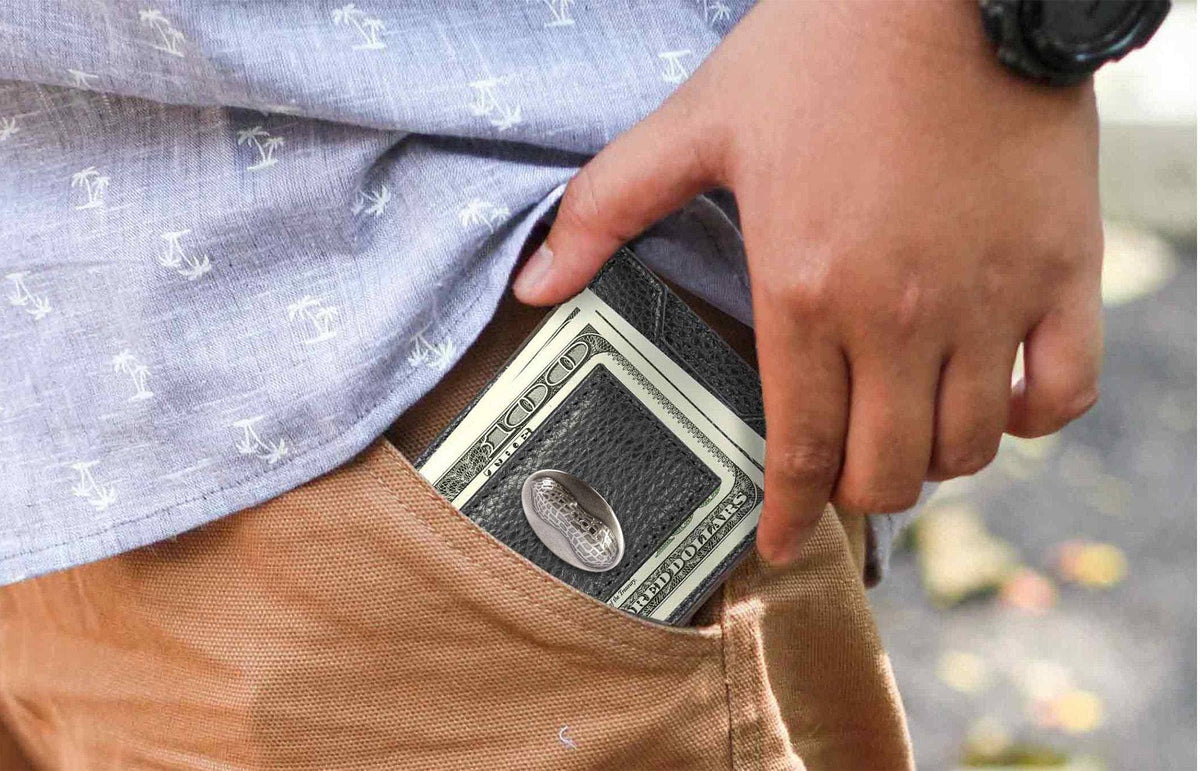 Peanut Magnetic Leather Slim Wallet