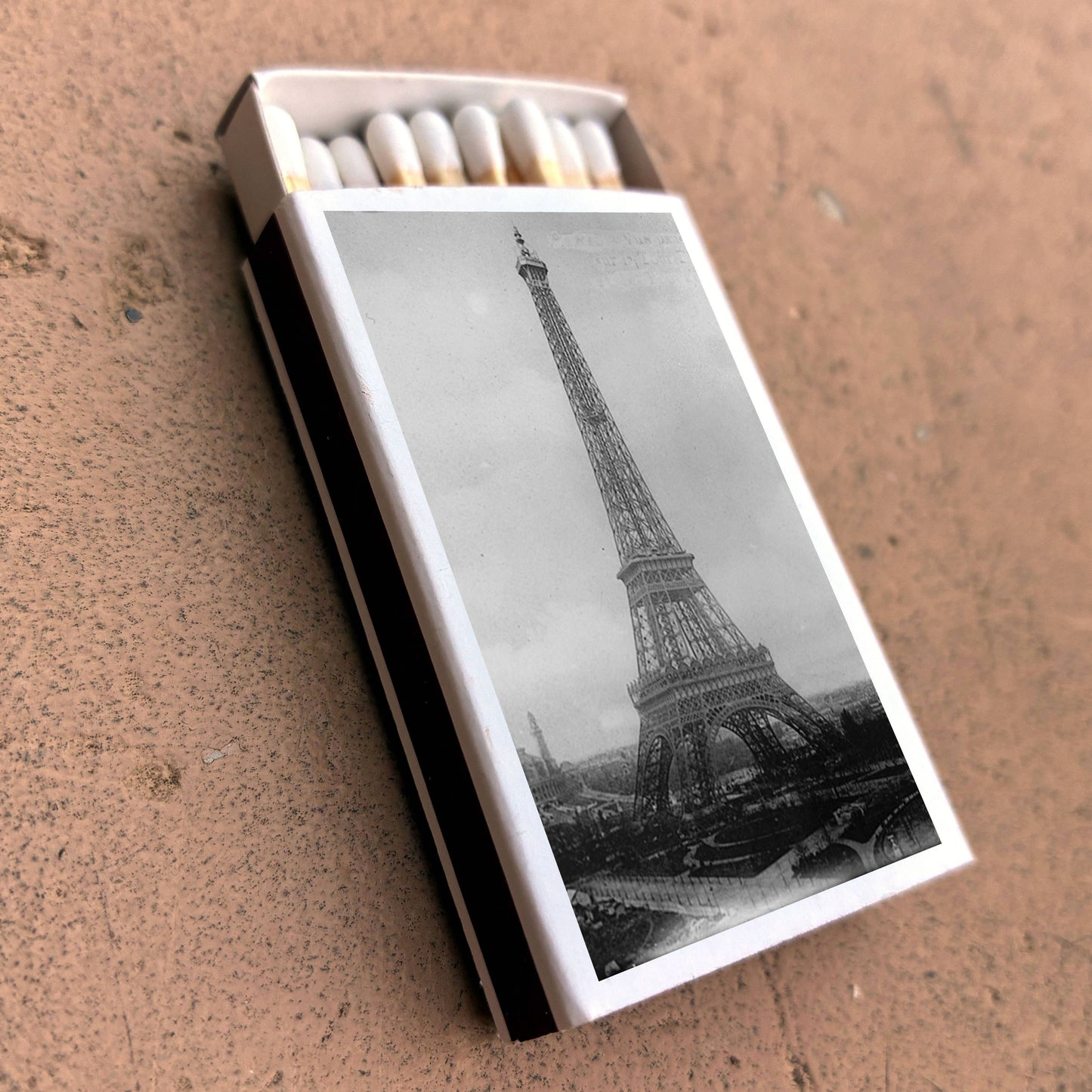 Matches - Eiffel Tower