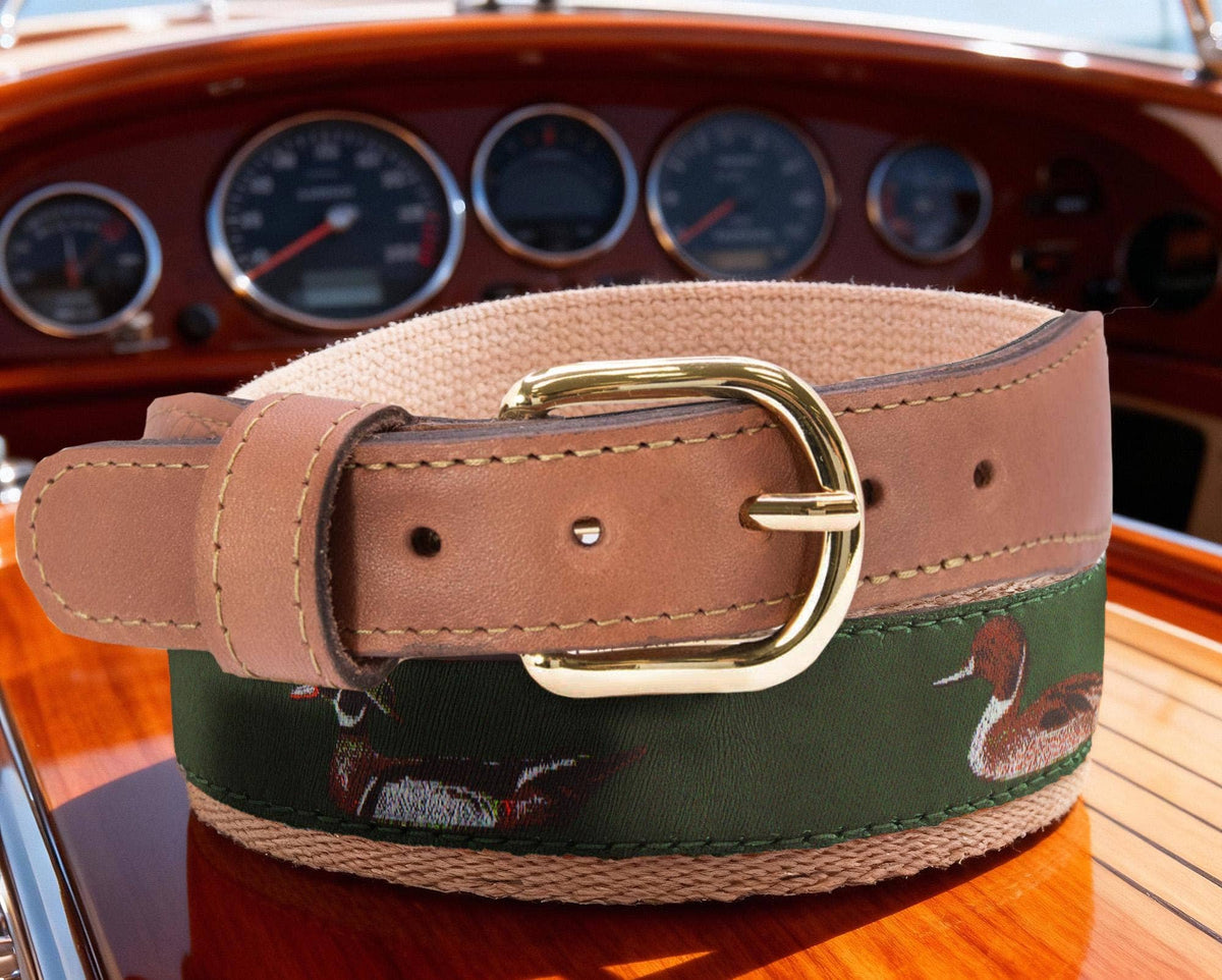 Ducks Outdoor Men's Woven Hunter Green Ribbon Belt.: Buff / 40