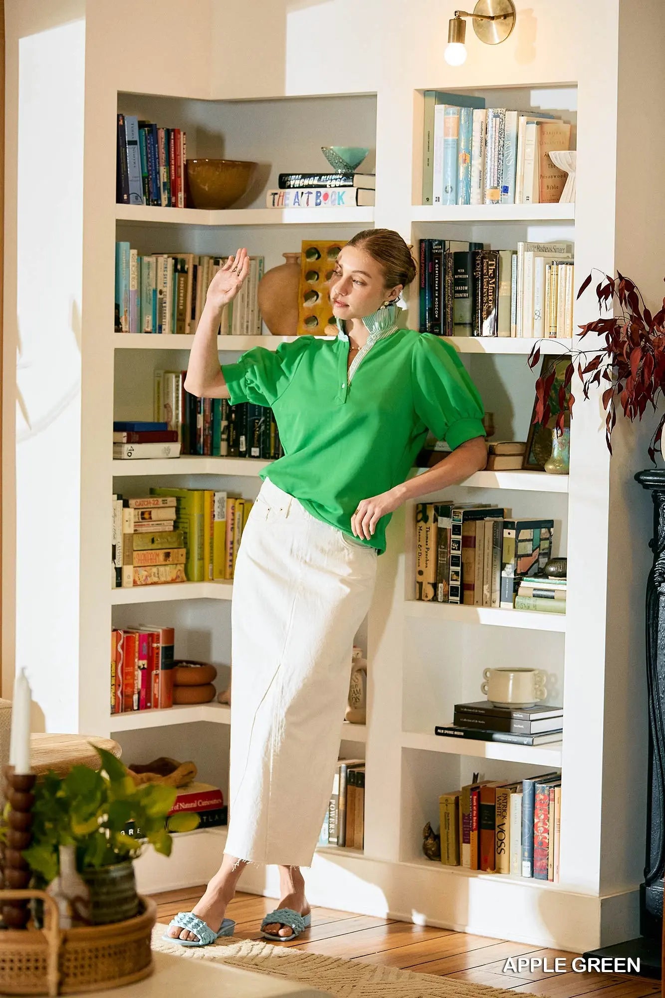 KARLEY TOP - APPLE GREEN