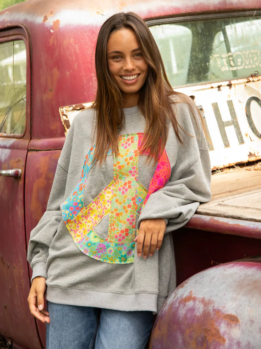 Applique Pullover- HGry Peace