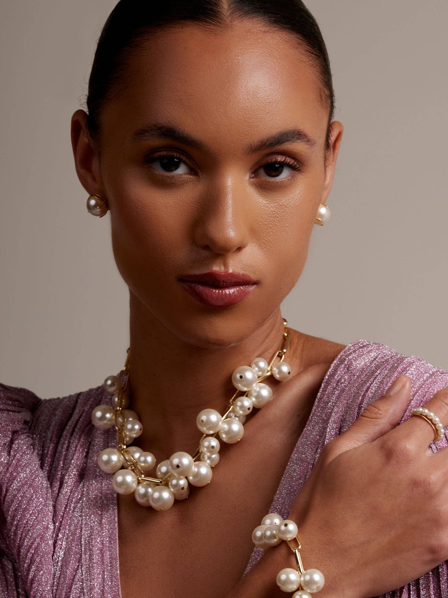 Pearl Stud Earring with Setting