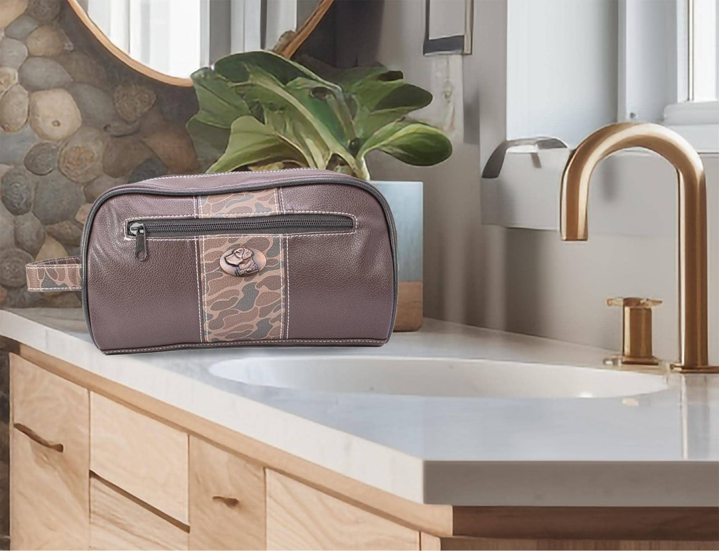Lab Brown Pebble Old School Camo Men's Toiletry Dopp Bag.