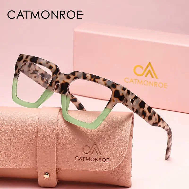 Chic Leopard Print Reading Glasses