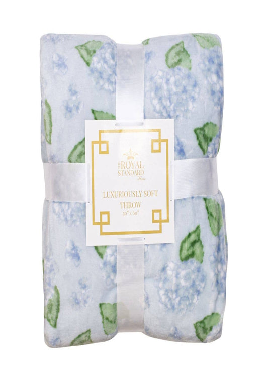 Hydrangea Throw   Light Blue   50x60