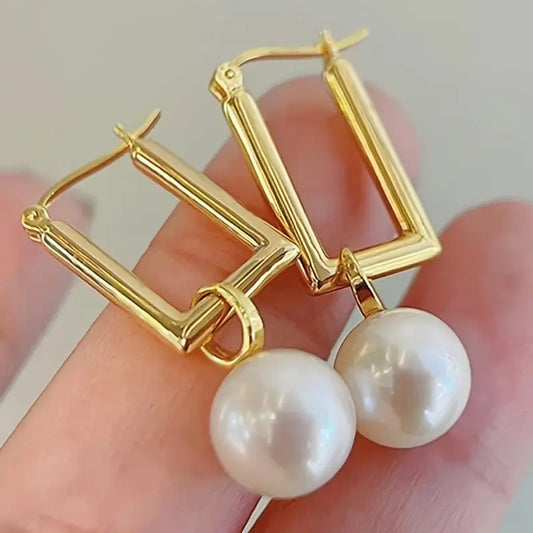 GEOMETRIC PEARL PENDANT EARRING