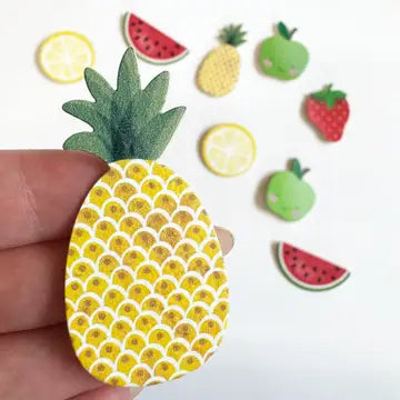 PINEAPPLE MAGNET
