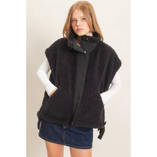 SHERPA VEST - BLACK