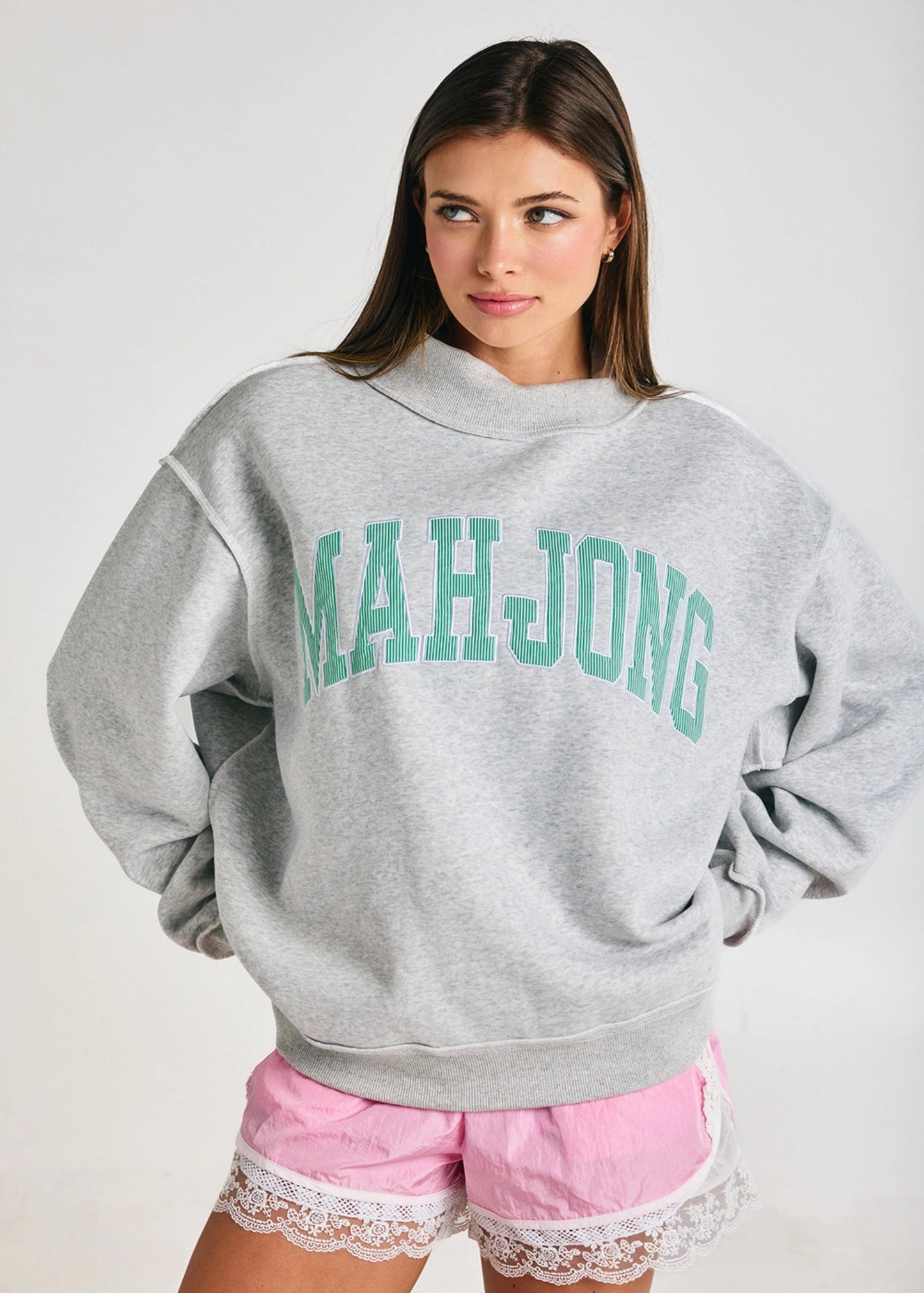 MAHJONG EMBROIDERED MOCKNECK SWEATSHIRT - KELLY GREEN STRIPE