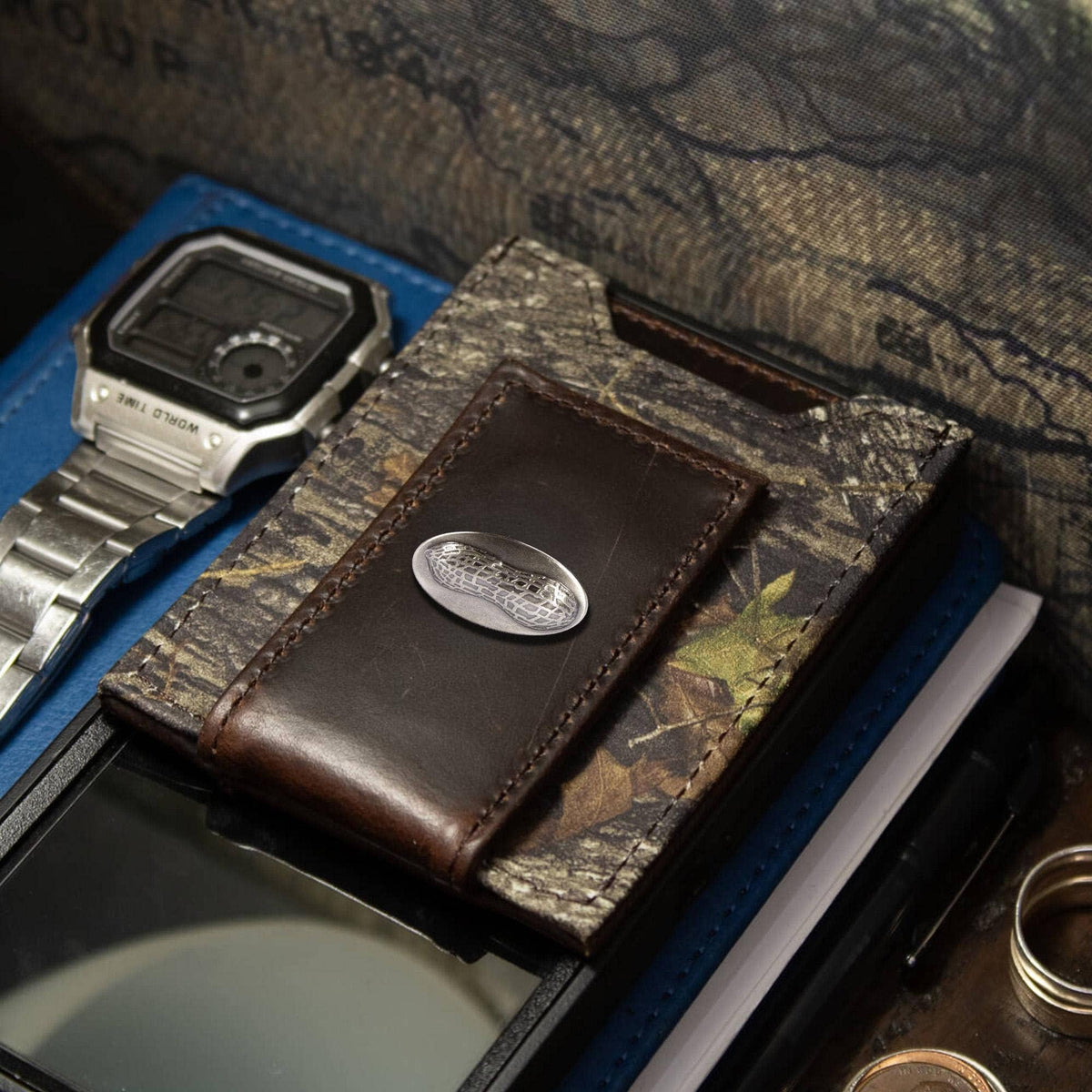 Peanut Magnetic Leather Slim Wallet