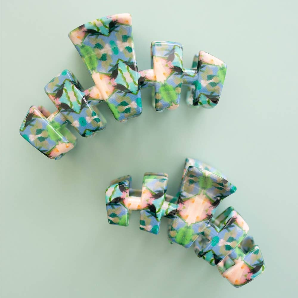 Classic | Island House | Large | Claw Clip