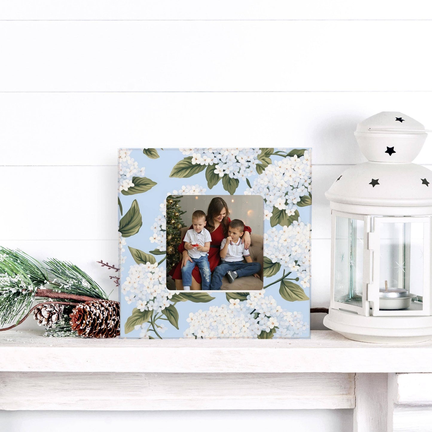 Simply Square Frame-Hydrangea Cottage