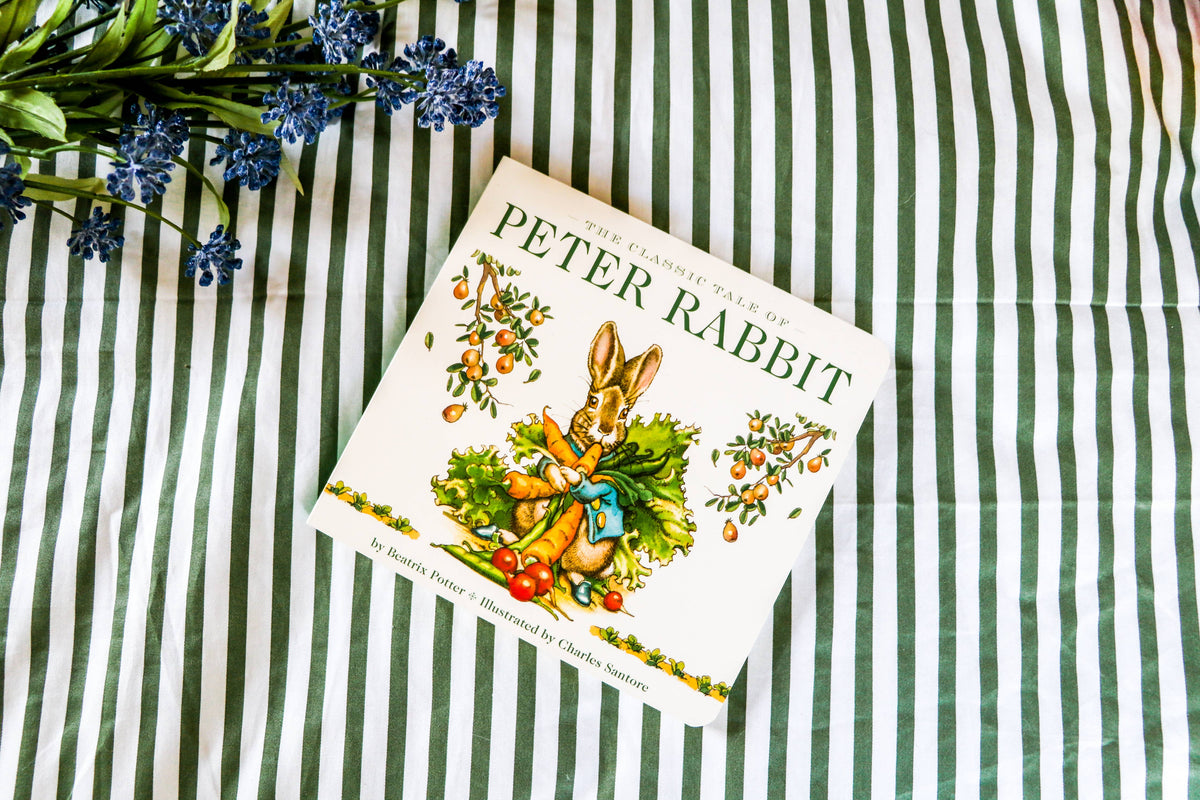 The Classic Tale of Peter Rabbit Board Book