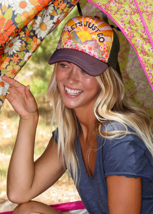 TRUCKER HAT - MOUNTAIN RANGE