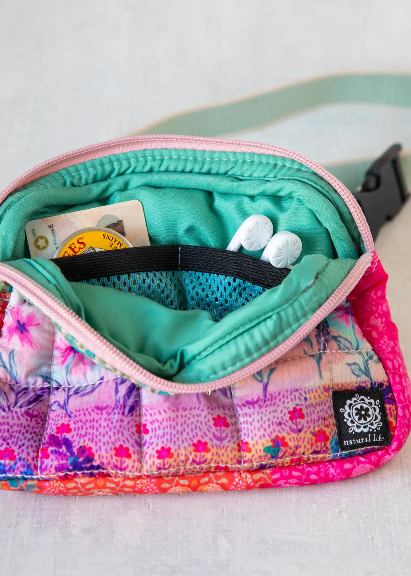 EVERYDAY PUFFY FANNY PACK - PINK WATRCL