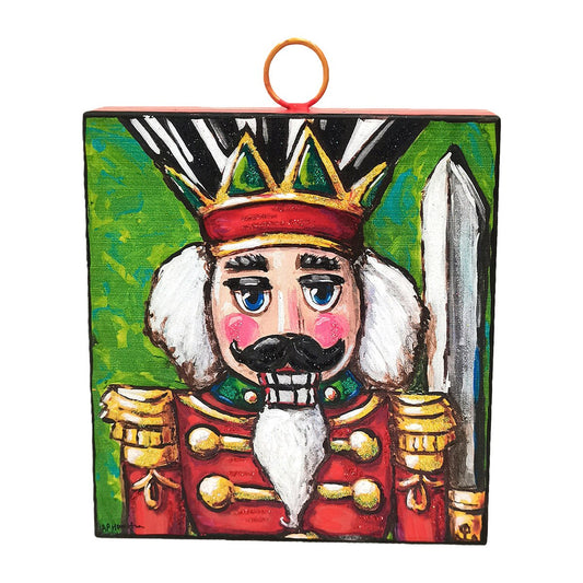 MINI ELEGANT NUTCRACKER