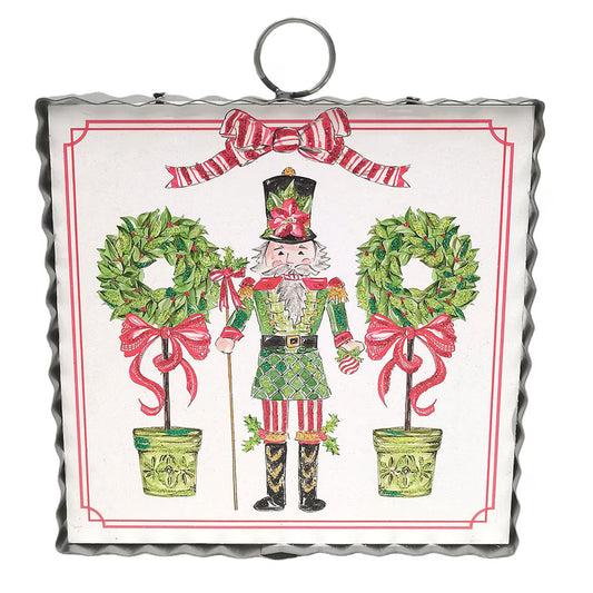 MINI BECK'S TRADITIONAL TIDINGS NUTCRACKER & TOPIARIES