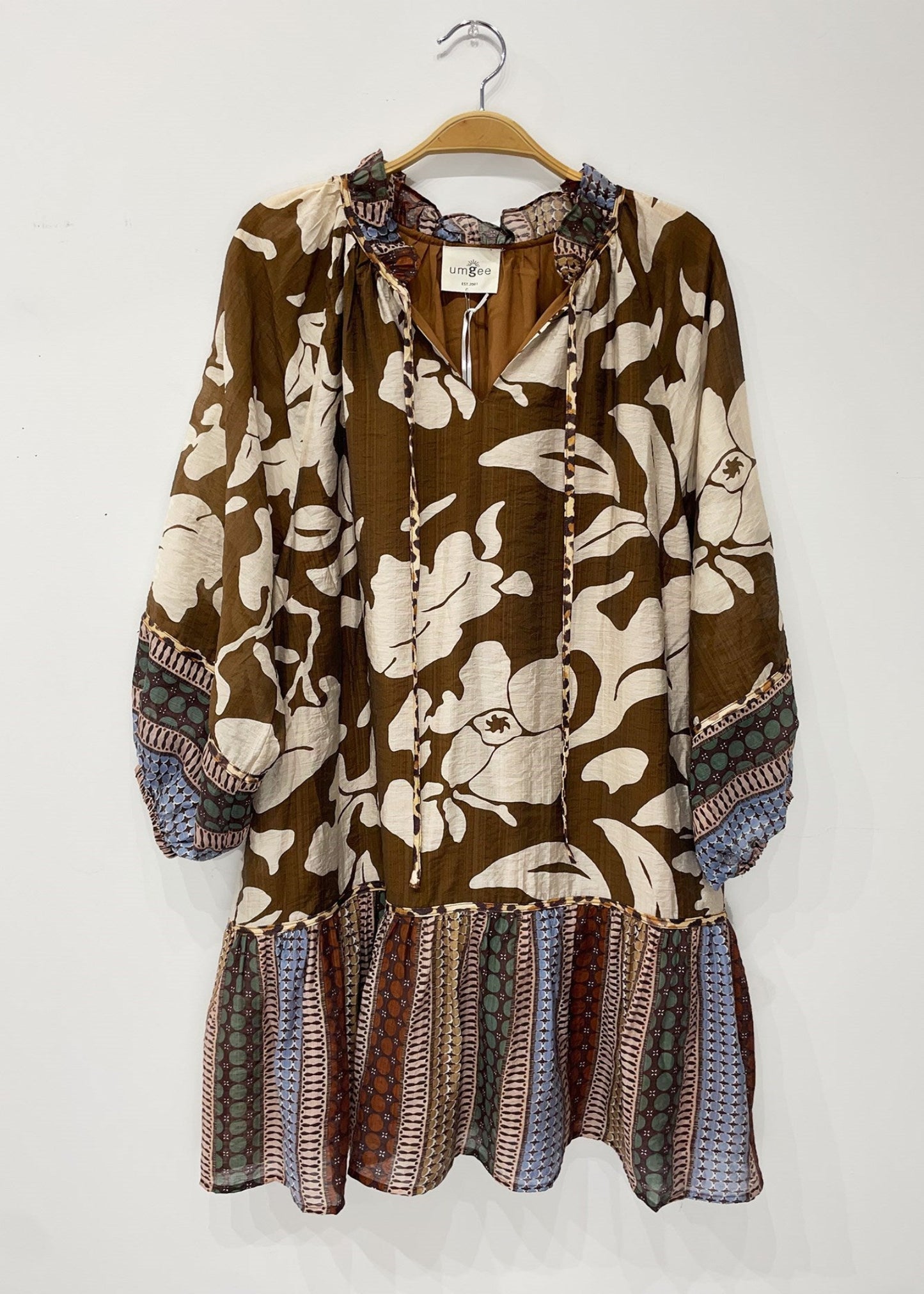 ANDRIA DRESS - SEPIA